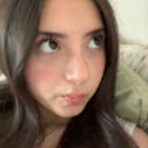 Meet your Posher, Briana